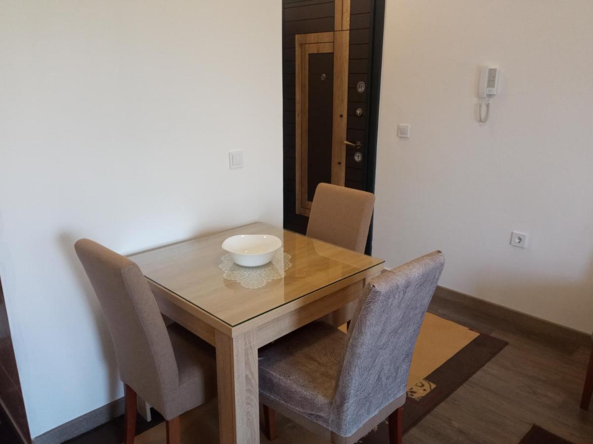 Apartman Ami Улцинь Экстерьер фото